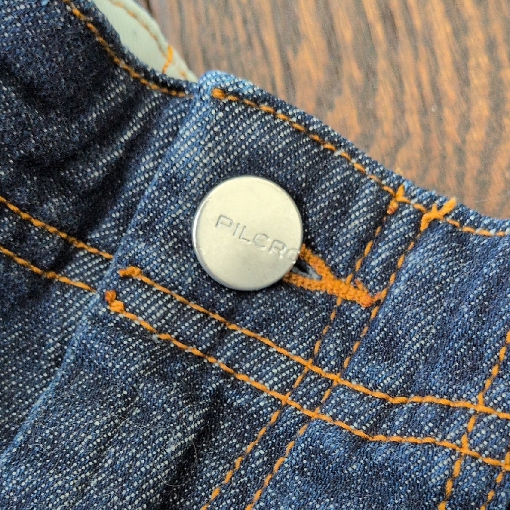 PILCRO I Lightweight Stretch Cuffed Dark Blue Denim Jean Shorts, 27 - Picture 6 of 12